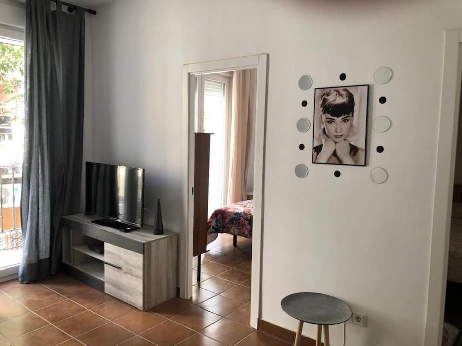 Bonito Apartamento En Calle San Carlos Madrid Exterior foto